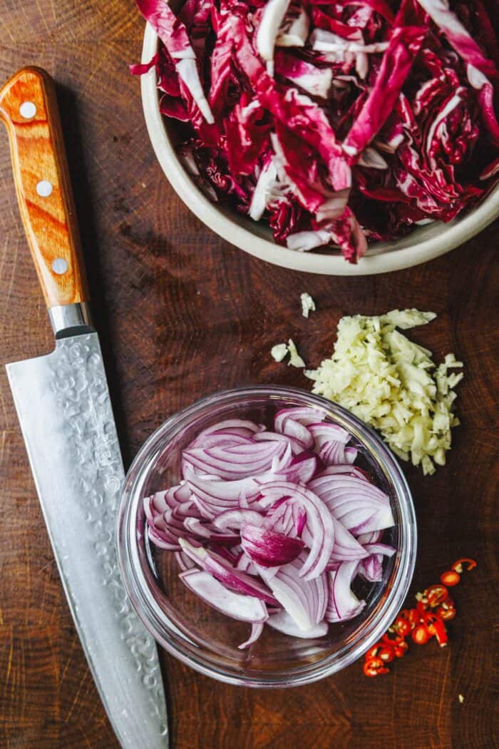 Ingrédients pour les pâtes au radicchio