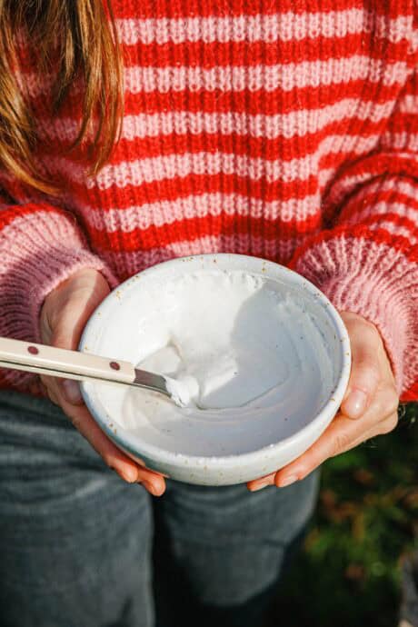 Sauce à l'ail végétalienne