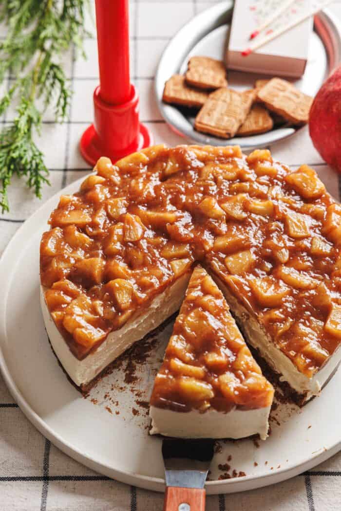 Cheesecake végétalien sans cuisson aux pommes