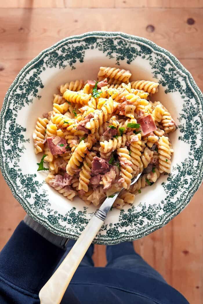 Nouilles végétaliennes au jambon