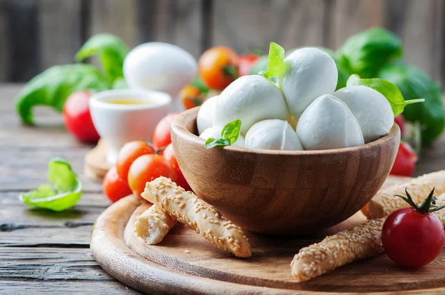 Salade légère : les fromages à faible apport calorique