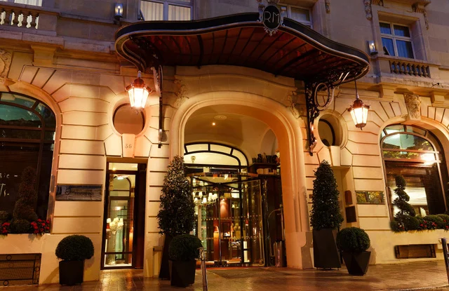 Ces 6 hôtels de luxe français accèdent au rang de palace : 3 à Paris et 3 dans le reste de la France