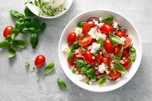 3 fromages pour varier les plaisirs en salade