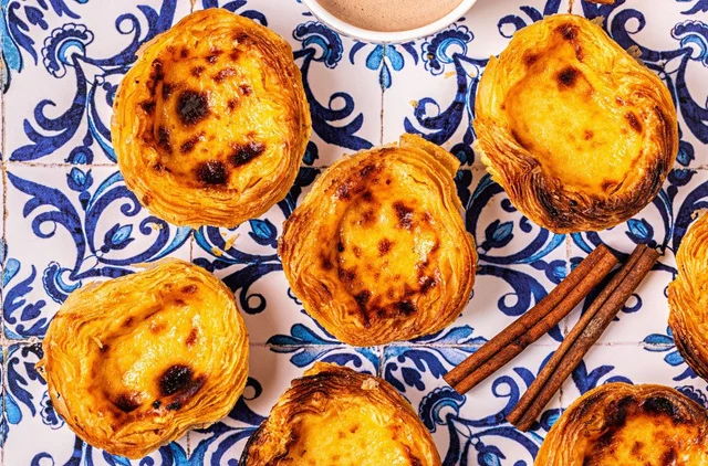 Pastéis de Nata, la pâtisserie phare de Lisbonne. (@Adobe Stock)